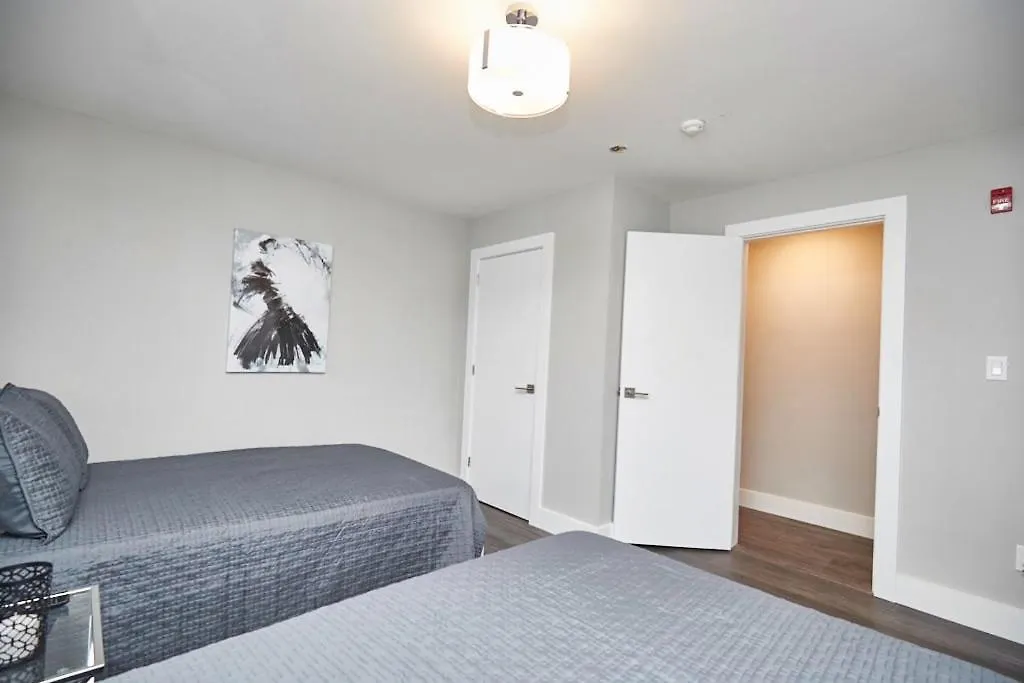 Clifton Hill Hideaway 3A - Two Bedroom Condo Niagara Falls Apartment